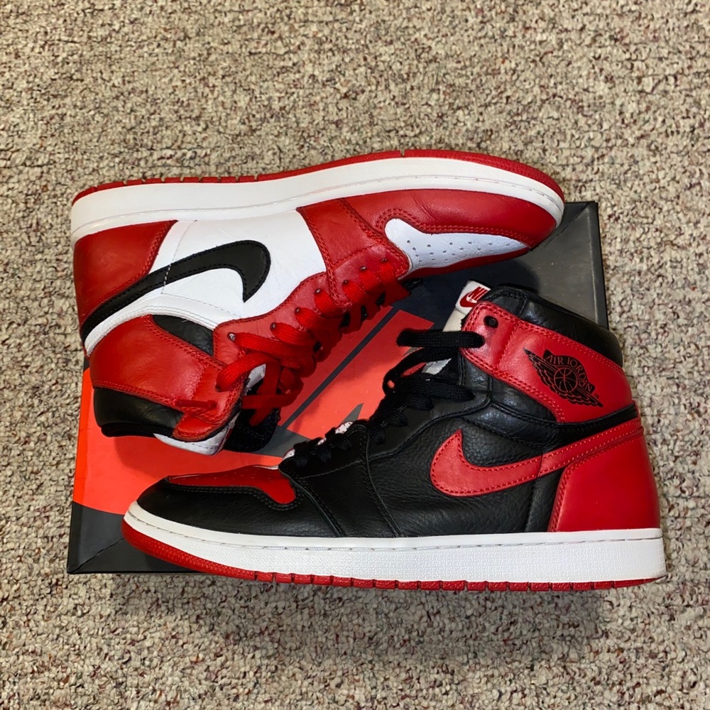 Jordan 1 Homage